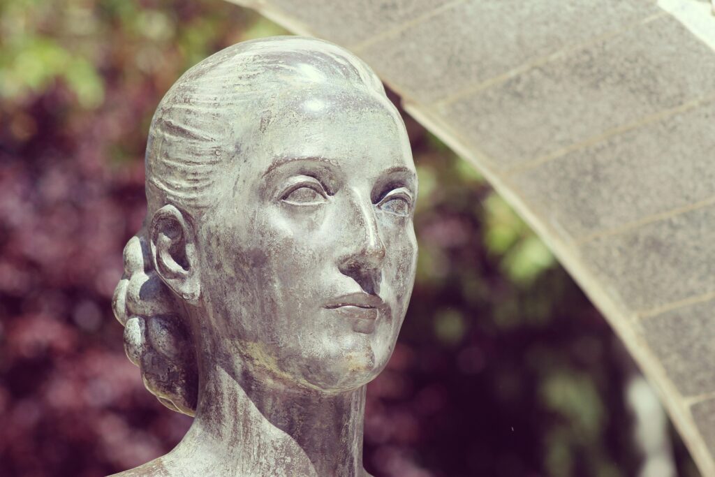 Evita